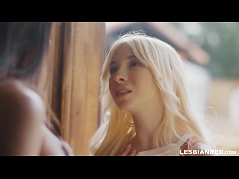 ❤️ Qız bir neçə ay sonra evə gəlir və sonda ögey anasının pişiyini yeyir ❤️ Super porno pornoda az.pornsexphoto.ru ❤